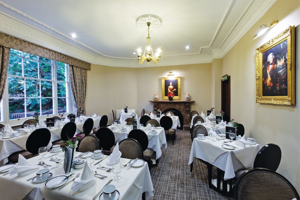 GRANGE WHITE HALL HOTEL 39/49