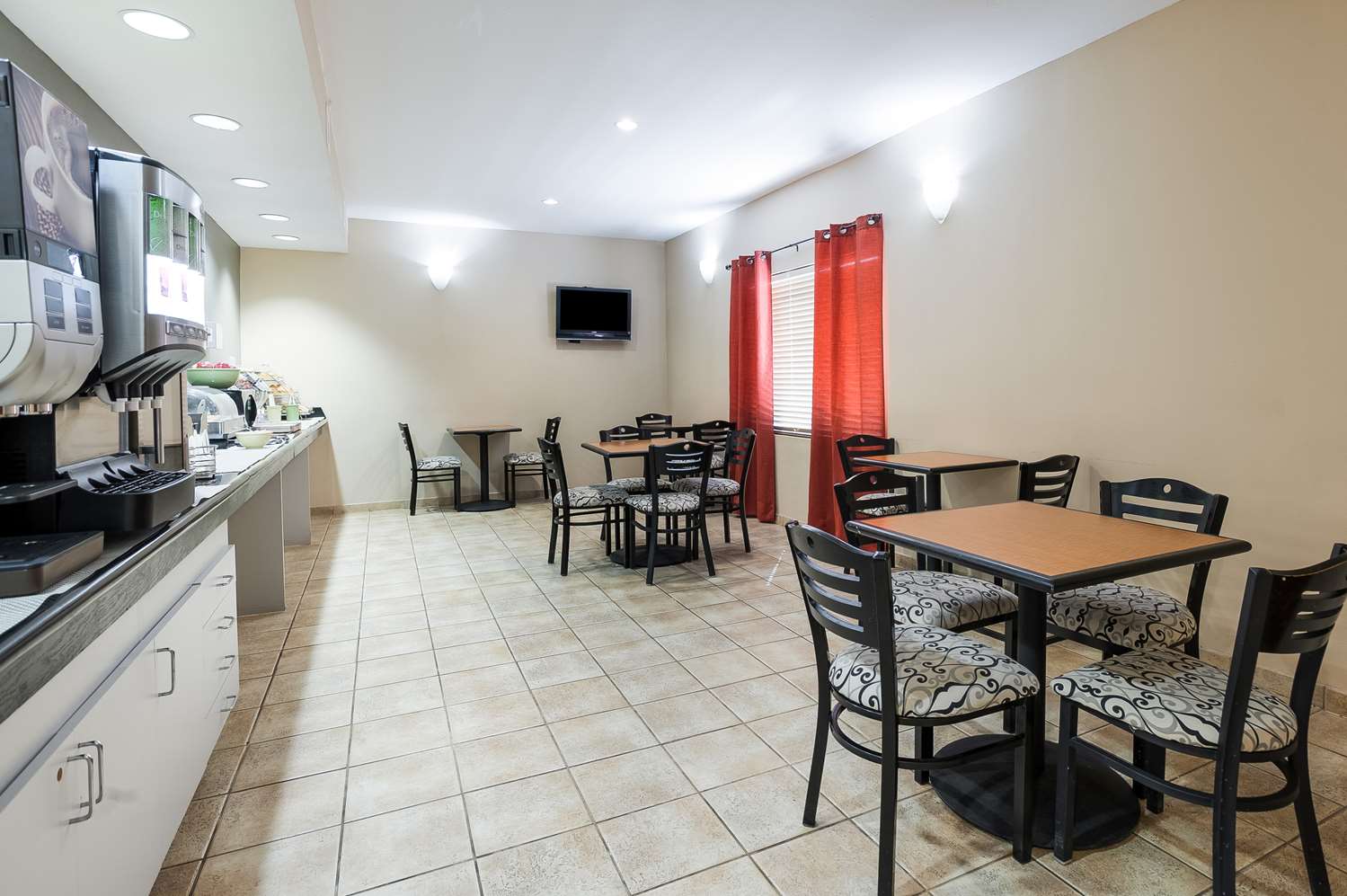Quality Inn & Suites Lake Charles South 12/18