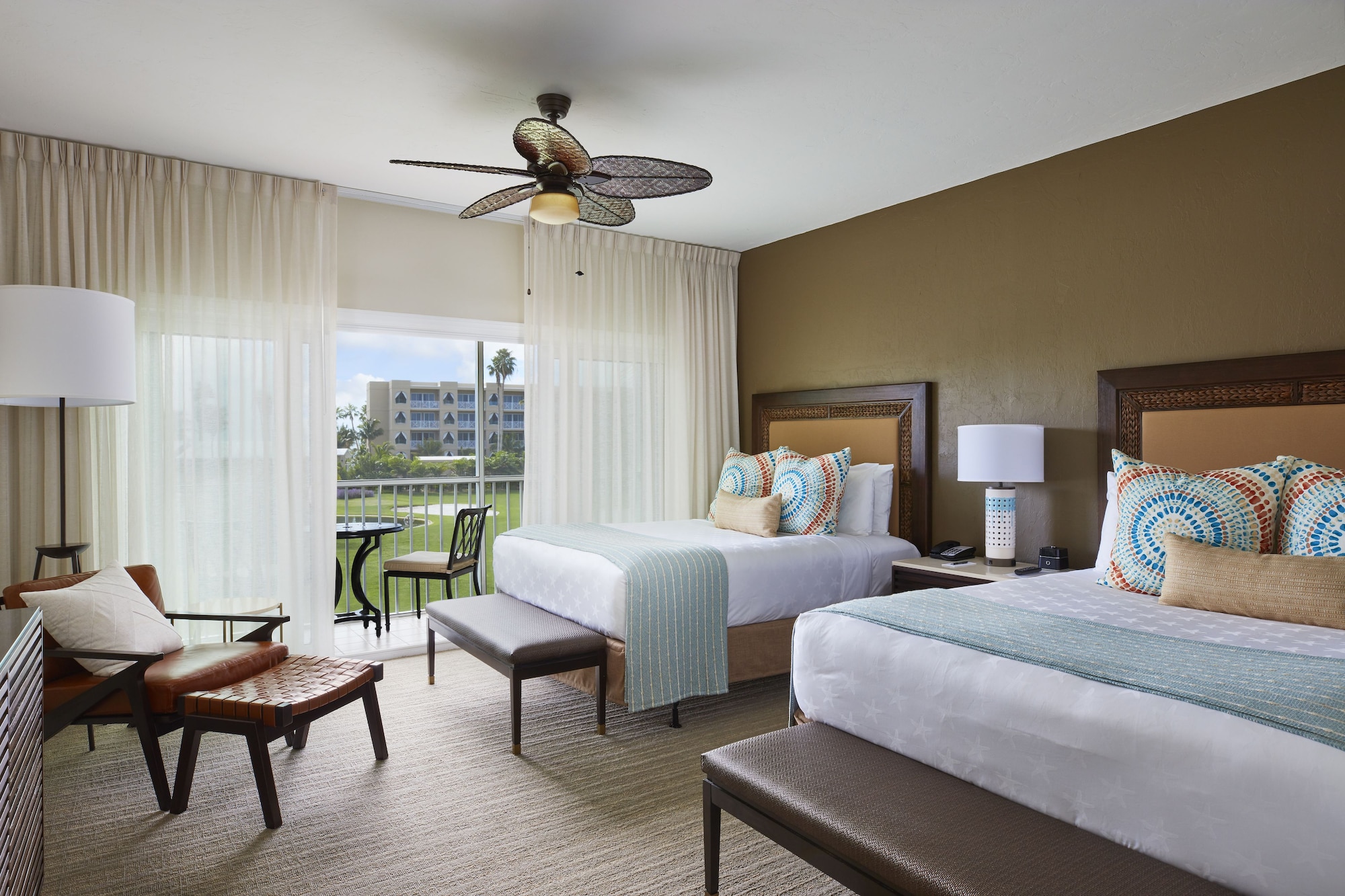 Room, 2 Queen Beds, Golf Course View