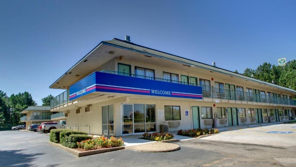 Xpress Inn & Extended Stay Marshall TX Near I-20 & Hwy 59 8/51