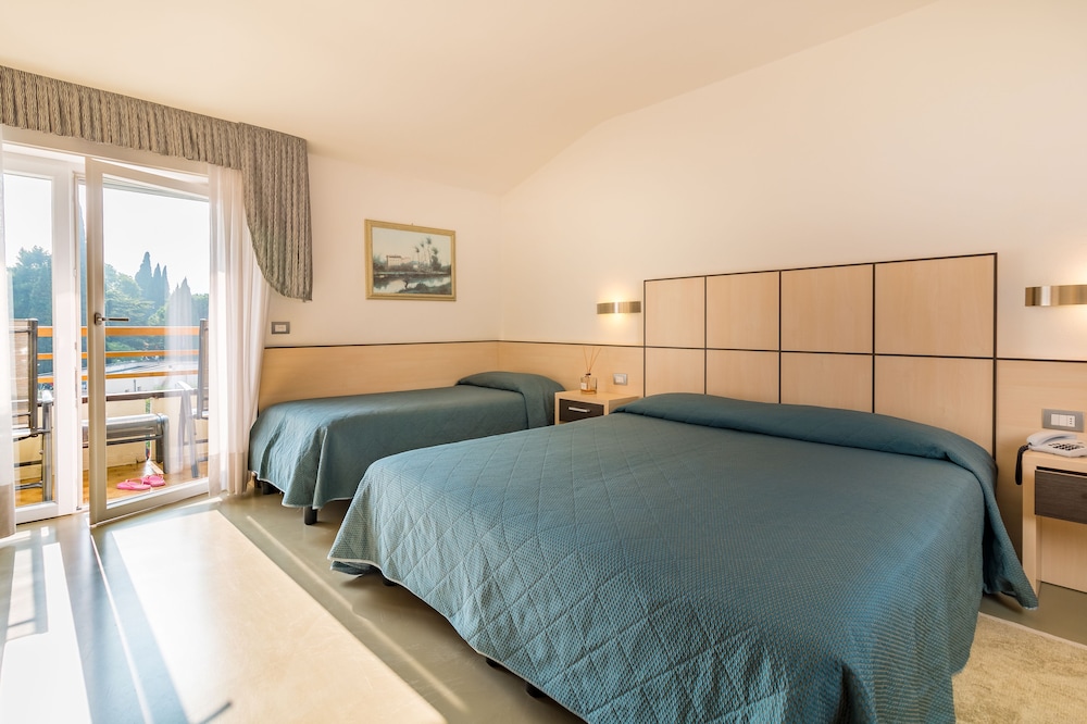 Hotel Miorelli 5/36