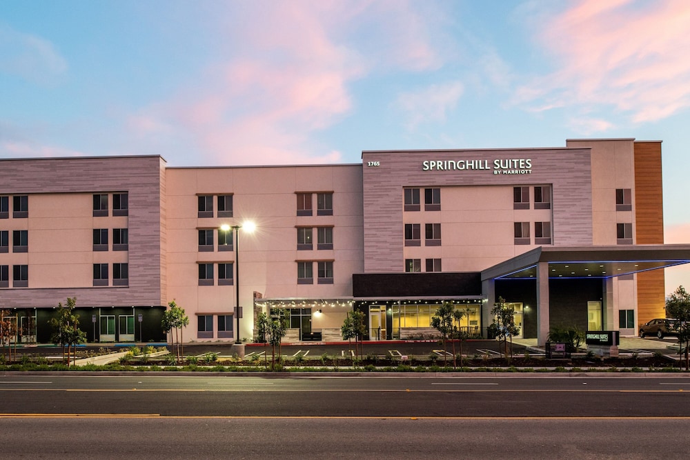 SpringHill Suites by Marriott Riverside Redlands 2/36