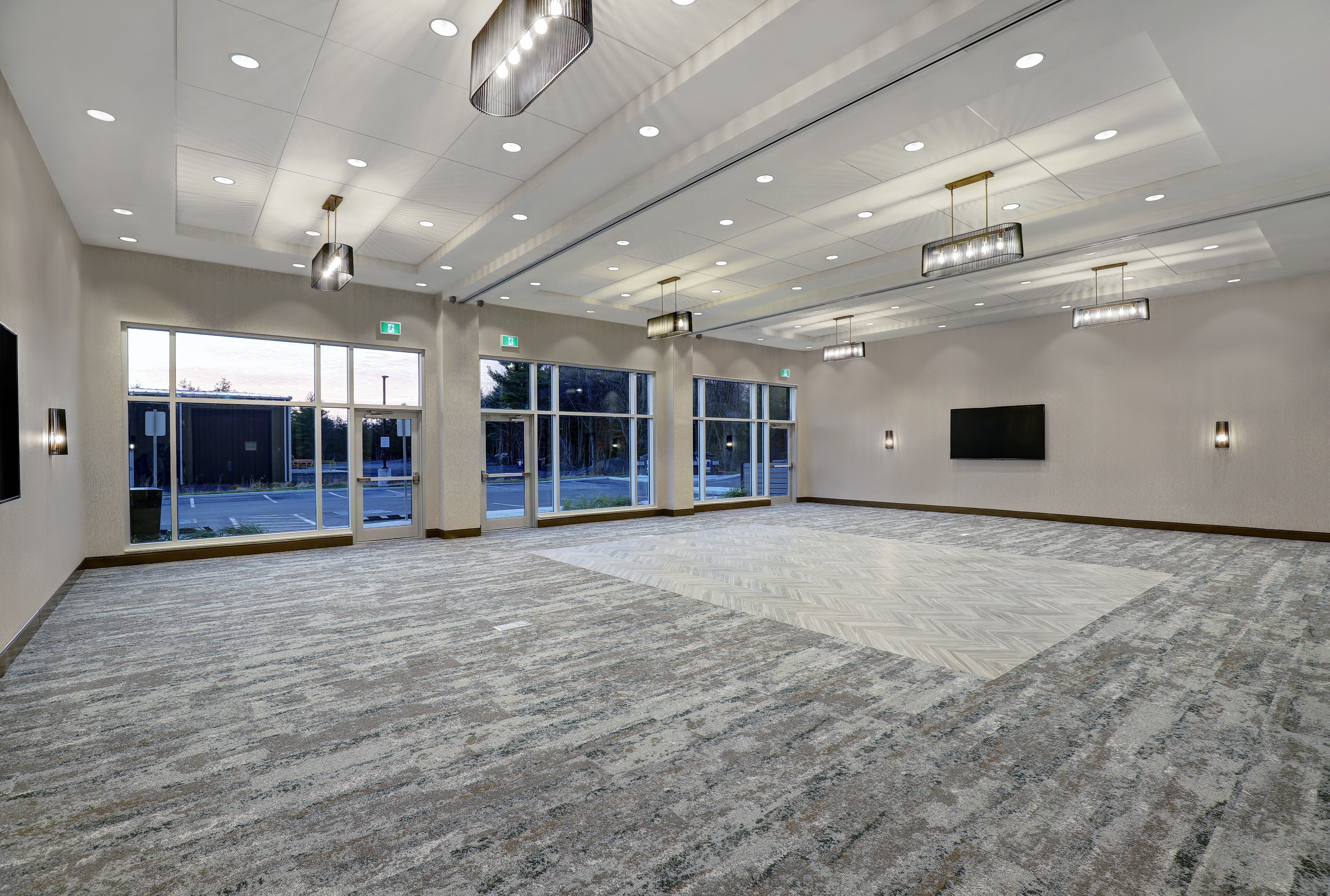 Candlewood Suites Kingston West 57/62