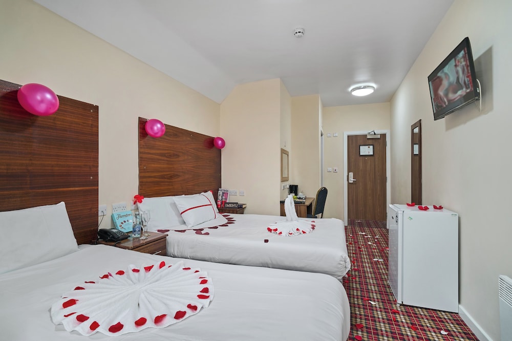 Lucky 8 Hotel 25/64