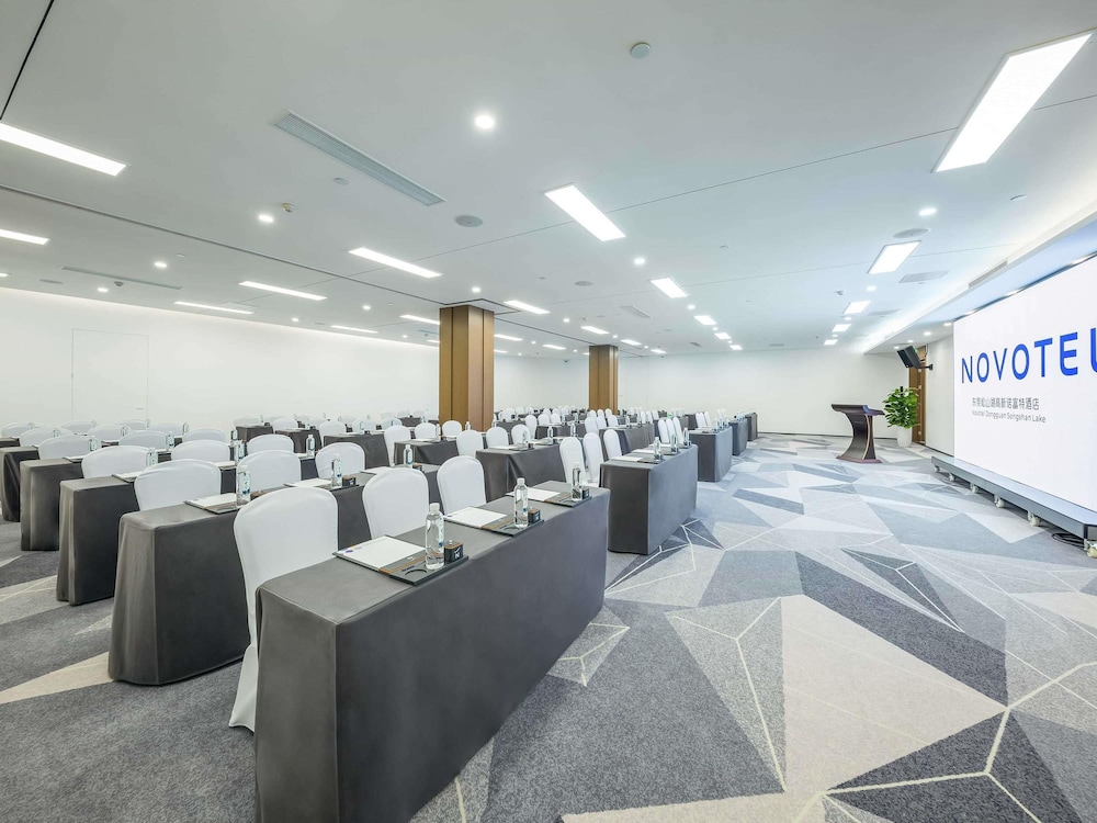Novotel Dongguan Songshan Lake 47/57
