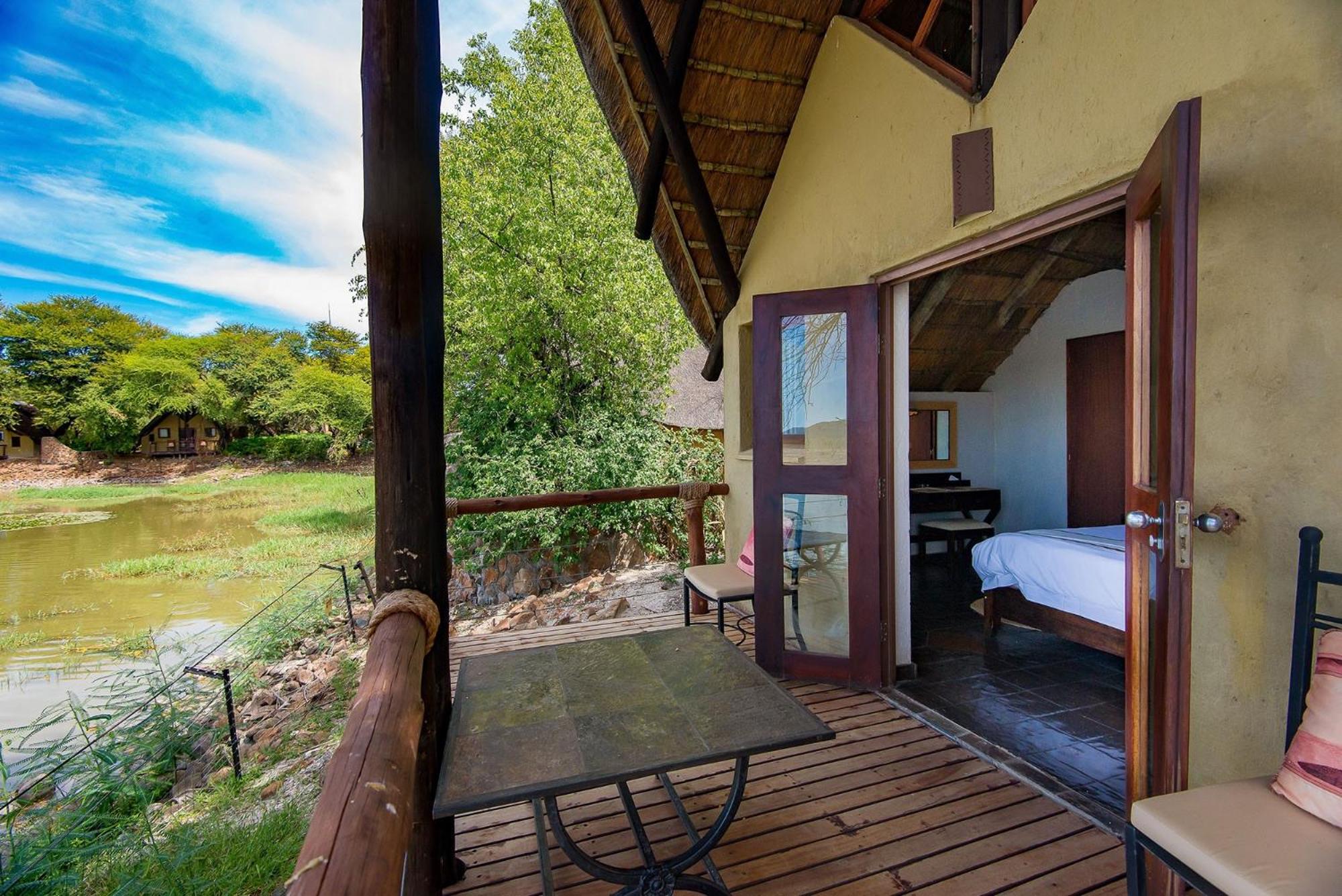Tau Game Lodge 51/56