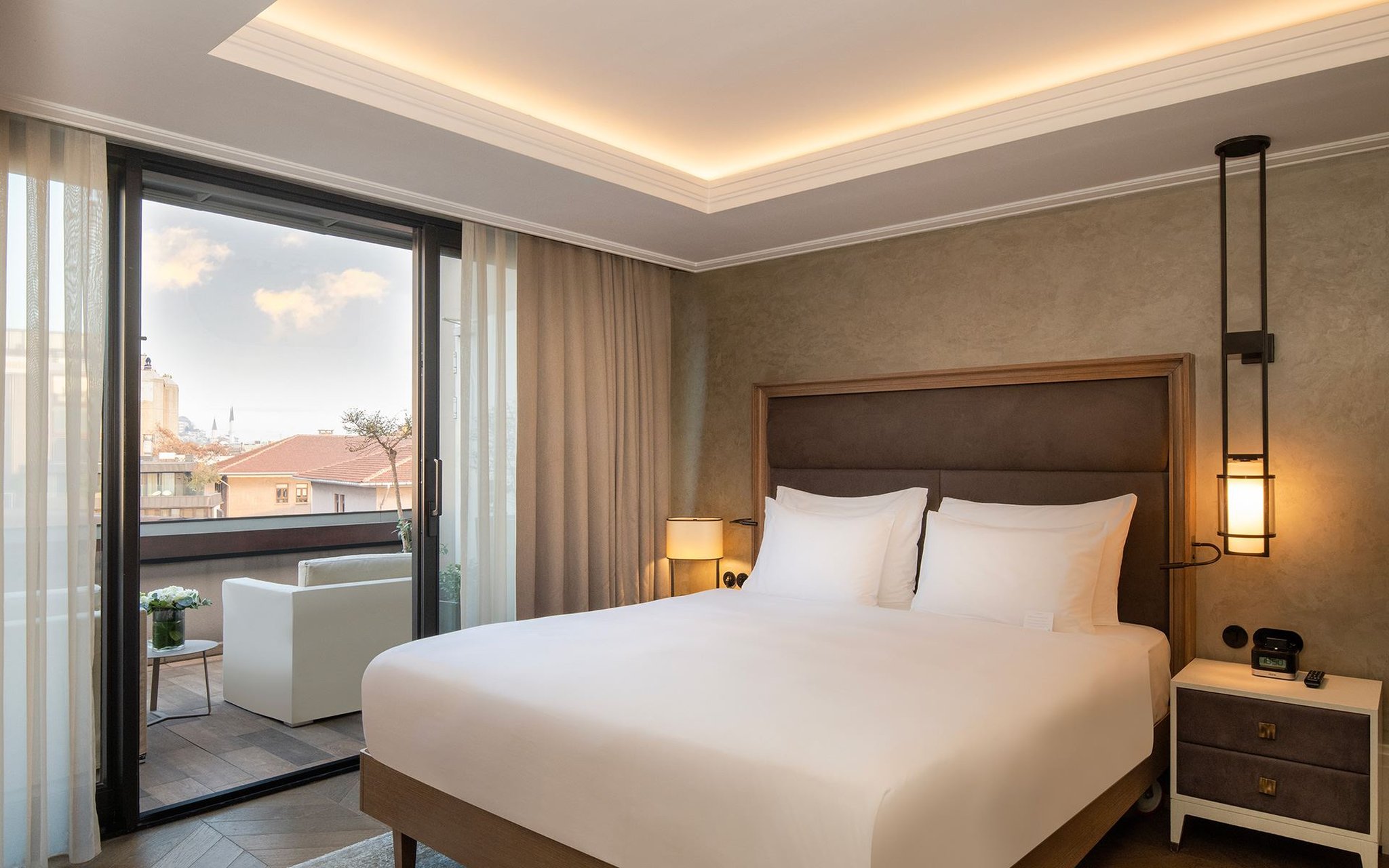 10 Karakoy 14/52