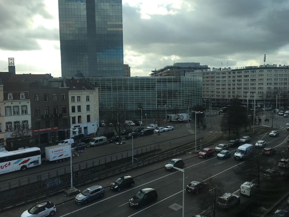 Hotel Mercure Brussels Centre Midi 59/63