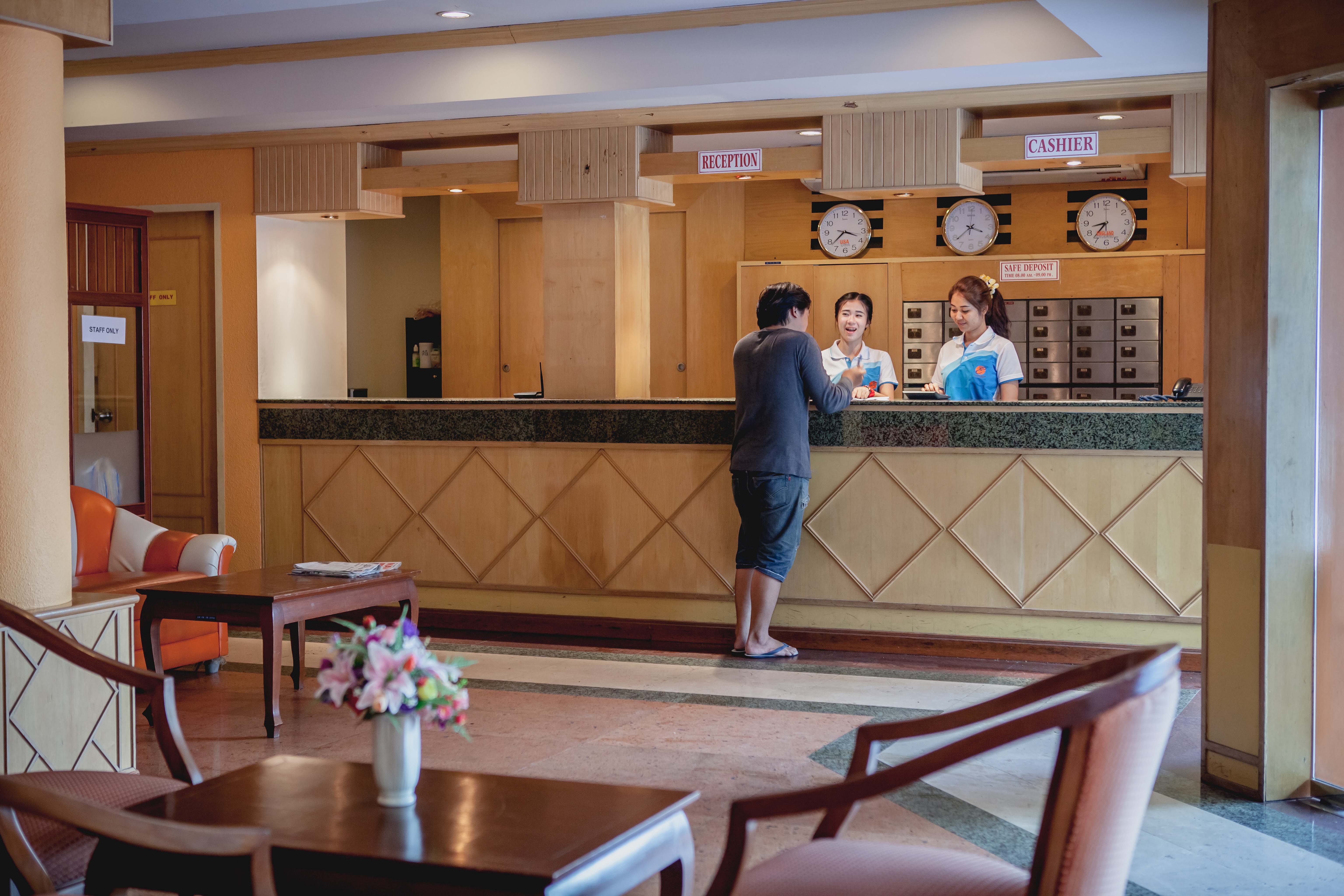 Eastiny Bella Vista Hotel by ZUZU 42/49