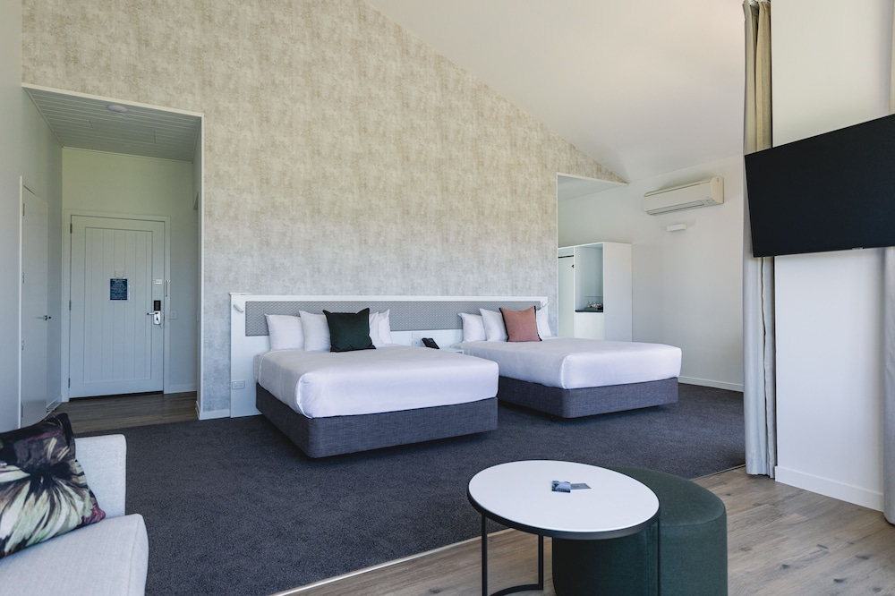 Rydges Formosa Auckland Golf Resort 30/65