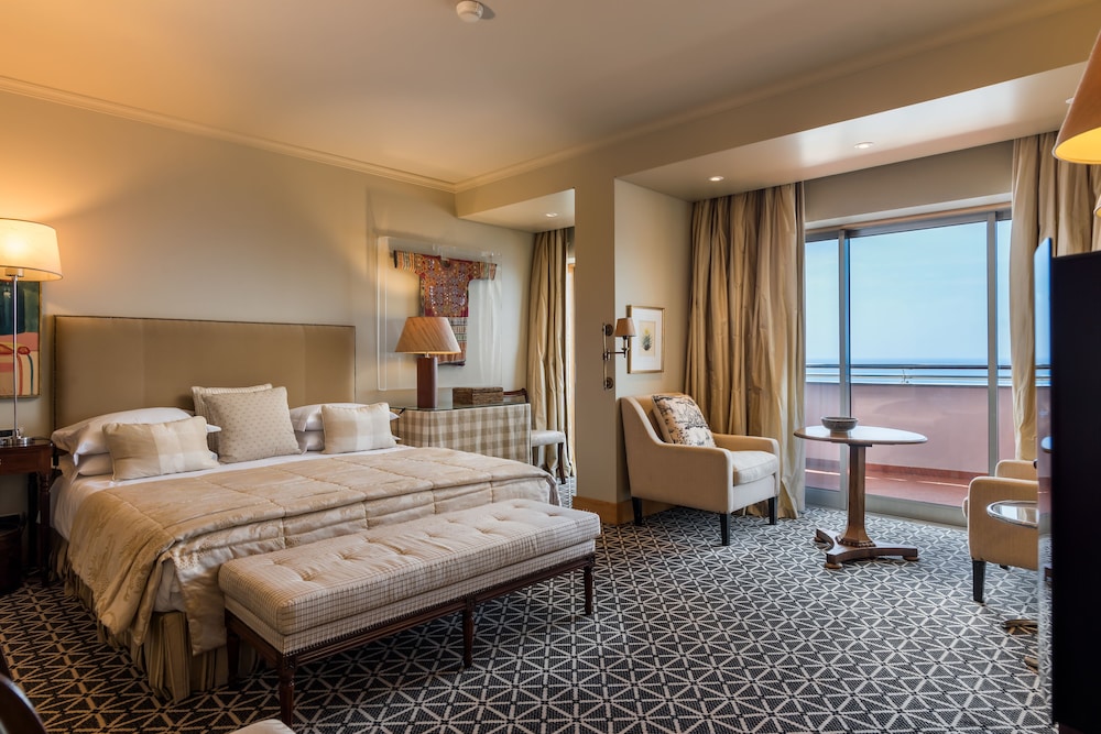 ROOF TOP, PENTHOUSE, SUITE