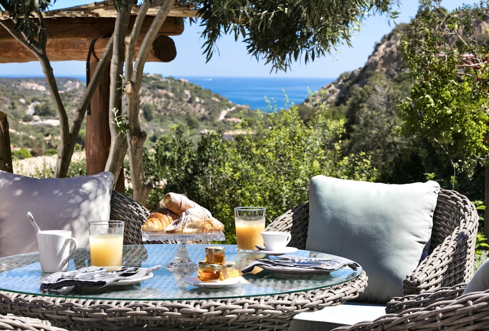 Relais Villa Carola 76/81
