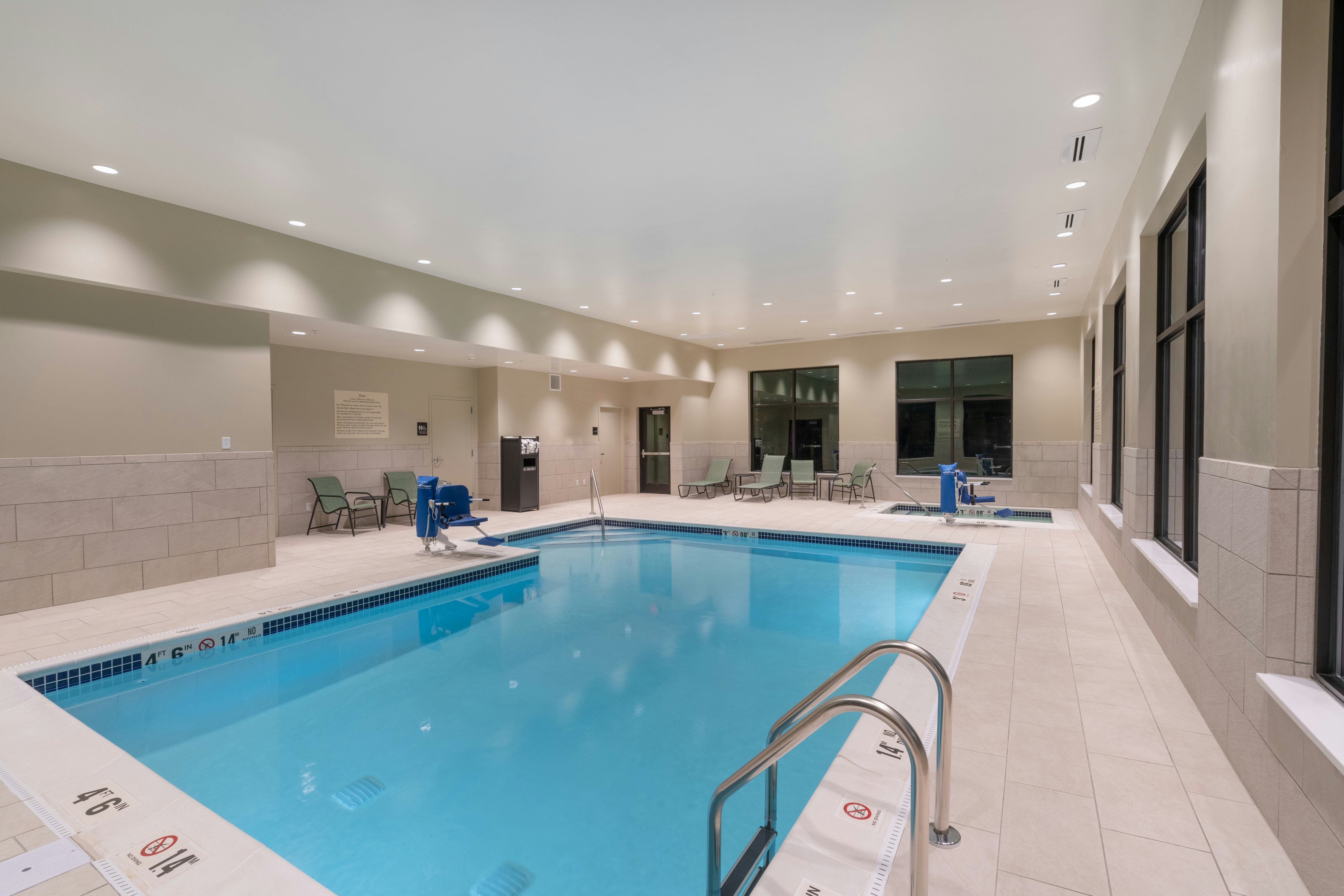 Hampton Inn Weston 22/34