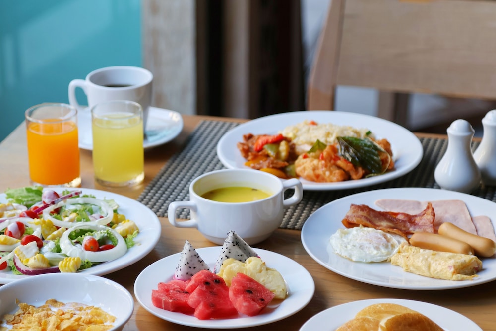 Welcome World Beachfront Resort 33/47