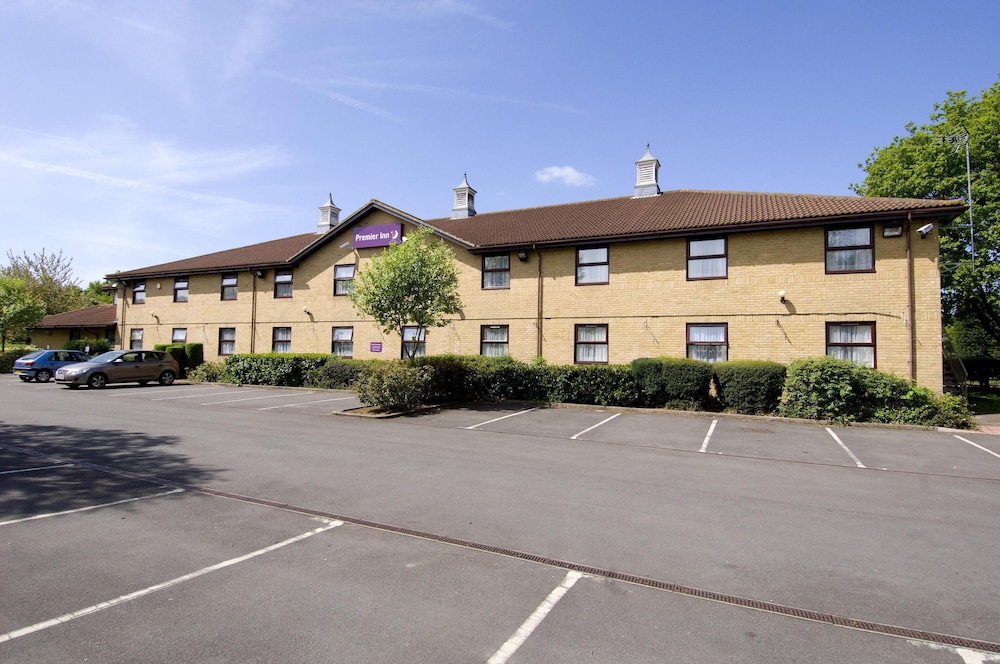 Premier Inn Peterborough (Ferry Meadows) 34/39