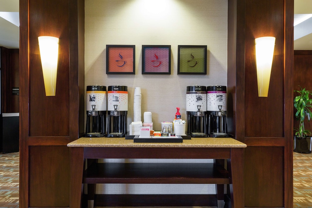 Hampton Inn Manassas 43/51