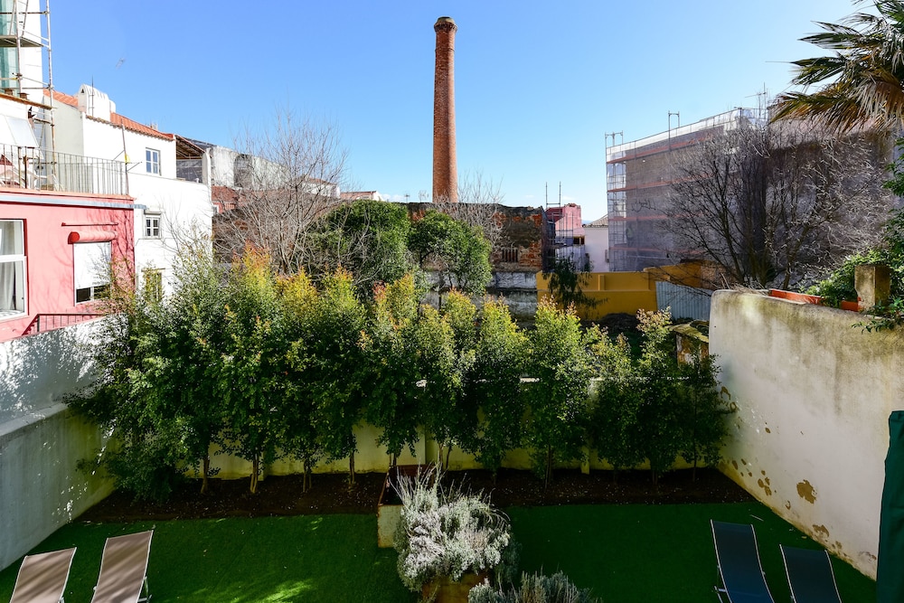 Alfama Lisbon Lounge Suites 45/50