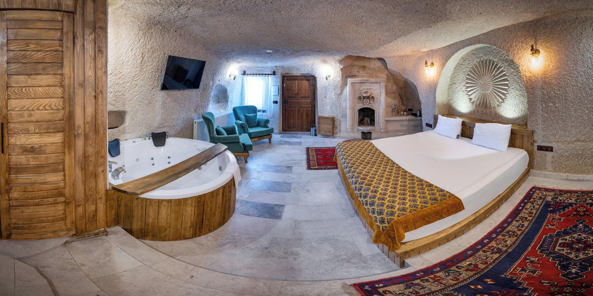 Cave, Suite