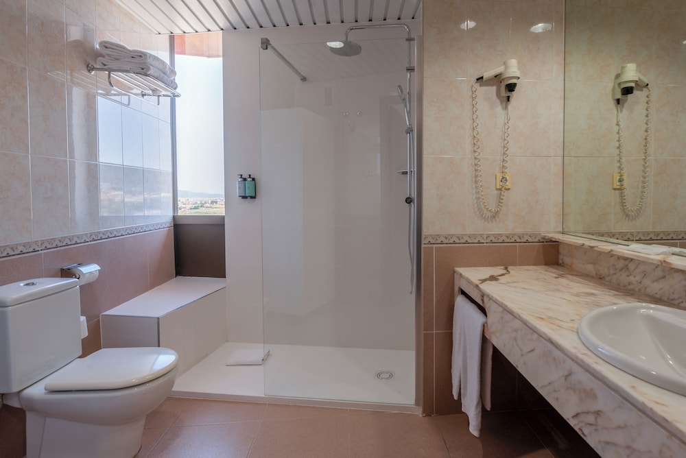 Hesperia Sant Joan Suites 57/57