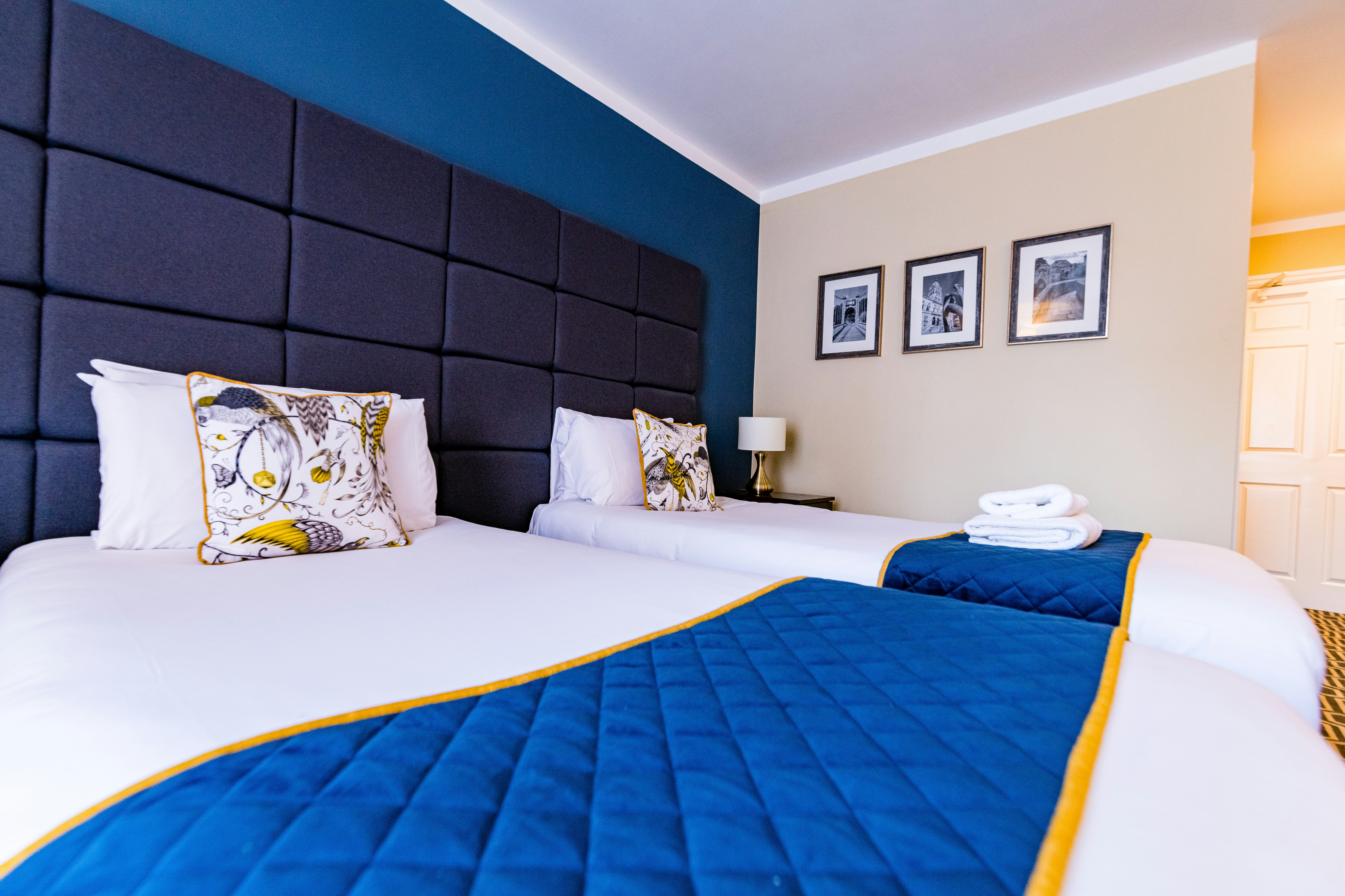 Standard, Twin Beds