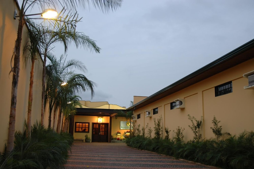 Maria Plaza Hotel 5/65