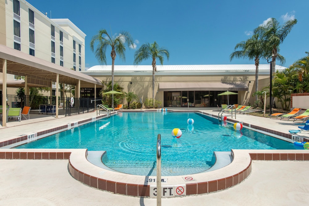 Holiday Inn Melbourne-Viera Conference Ctr 25/60