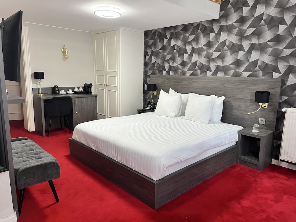 La Bourse Hotel 9/39