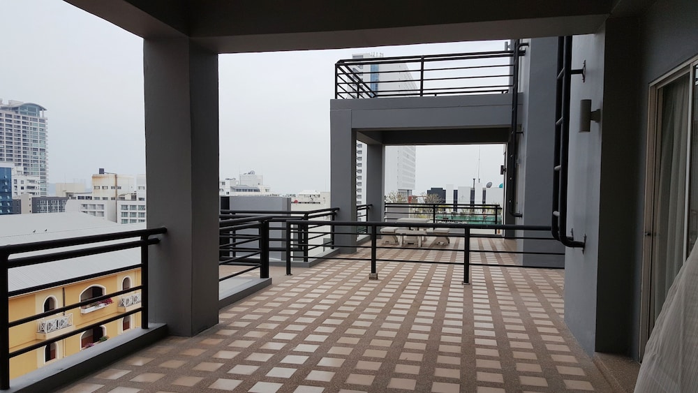 Ploen Place Residence 42/50
