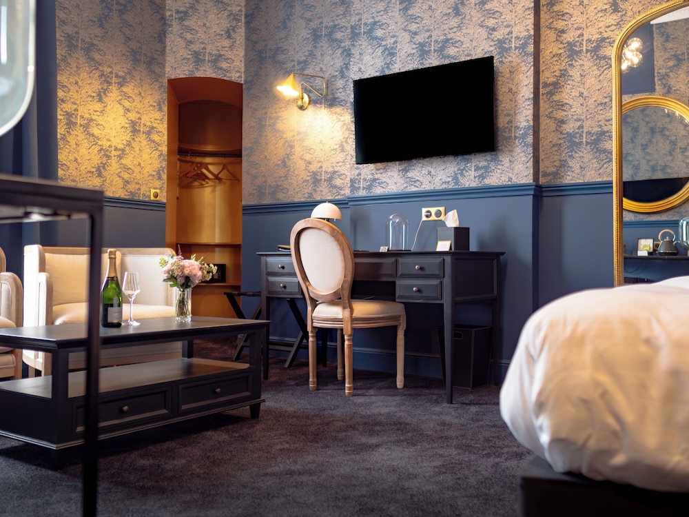 Hotel Chateau Heloise 44/50