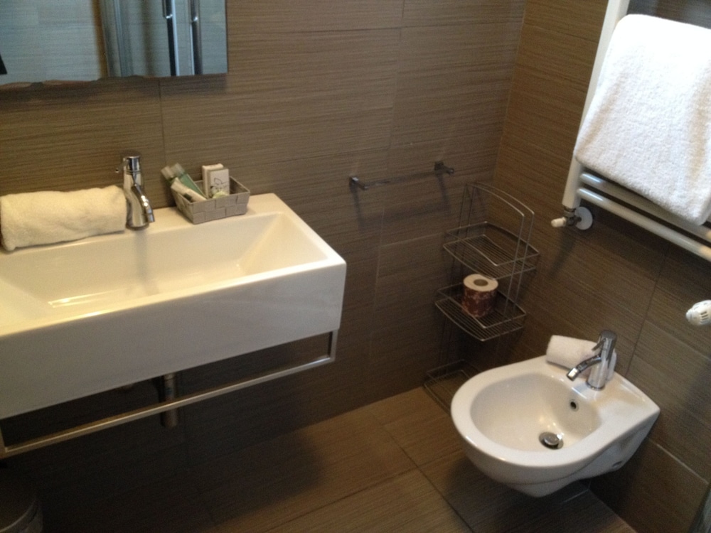 Hotel The One 22/64