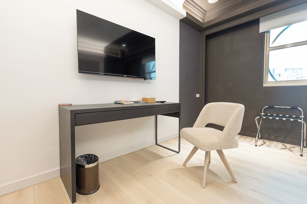Reedon Boutique Hotel 31/40