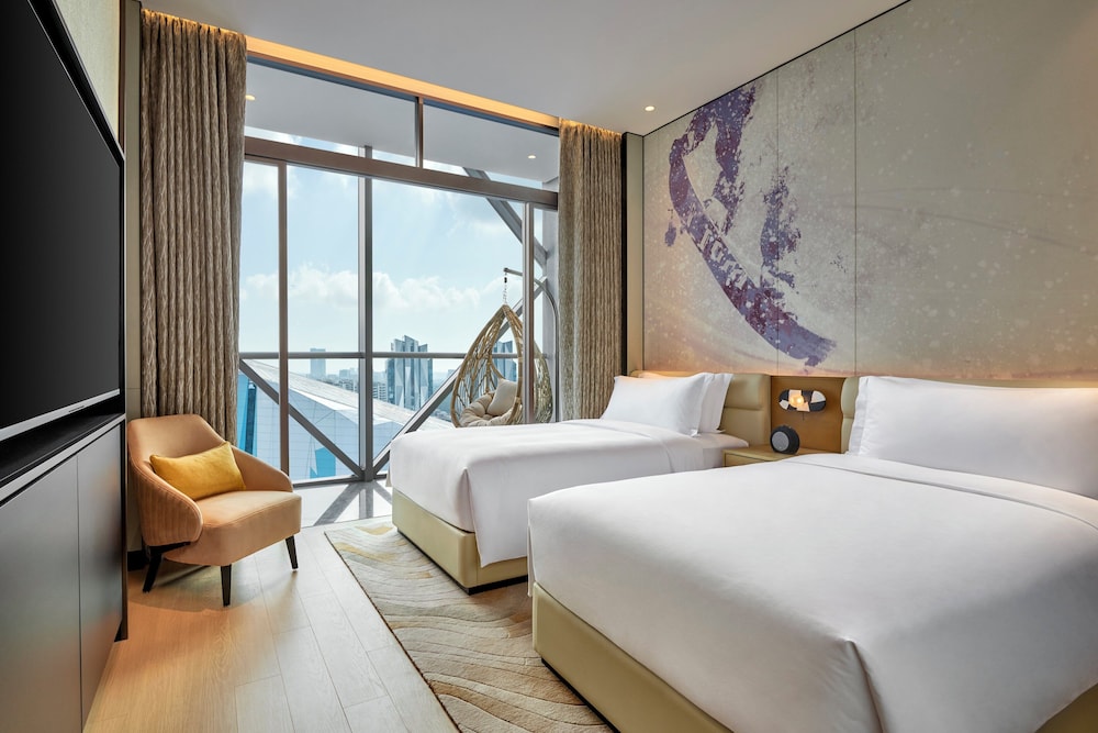 Paradise, Suite, Single Bed