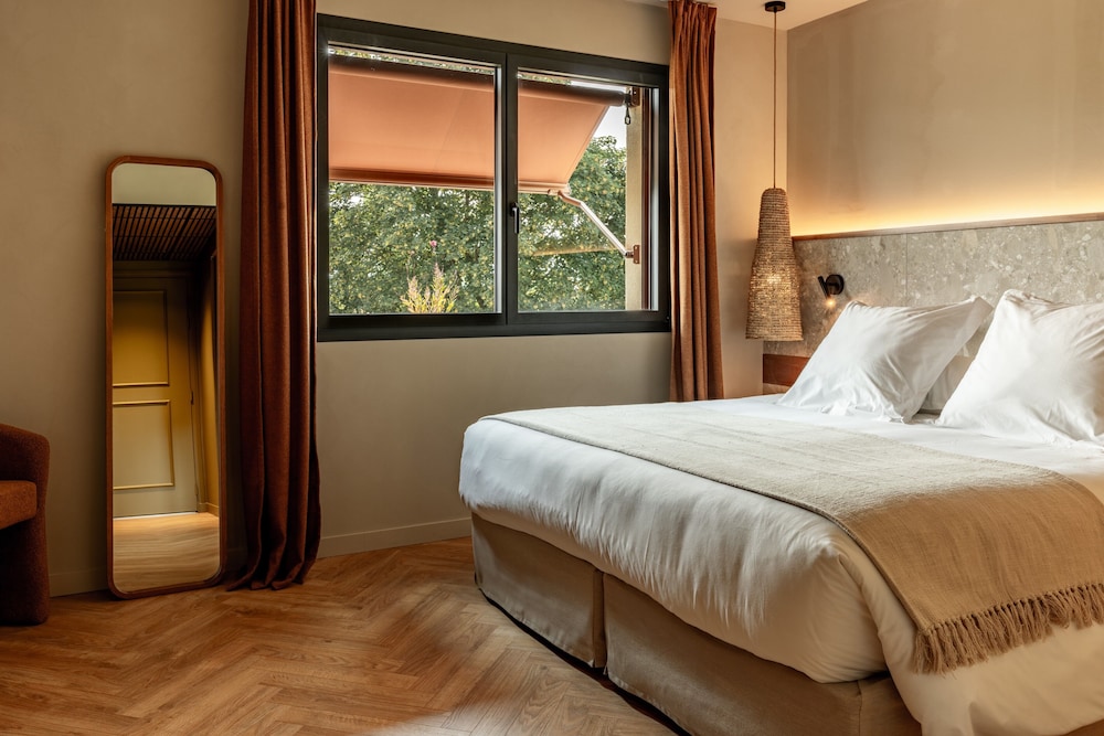 Superior, Twin Beds