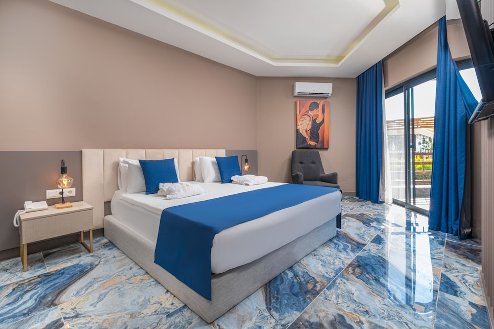 Feniks Hotel 21/61