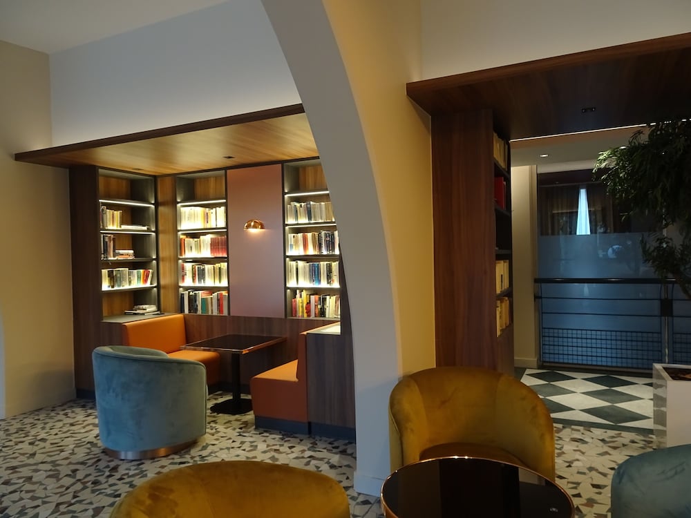 Lobby at Hotel Aquabella and Spa, AIX EN PROVENCE