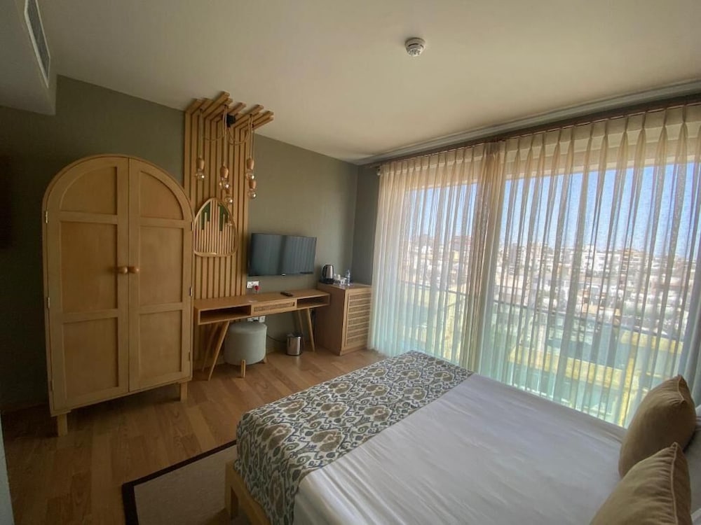 LA TERRAZZA HOTEL 29/60