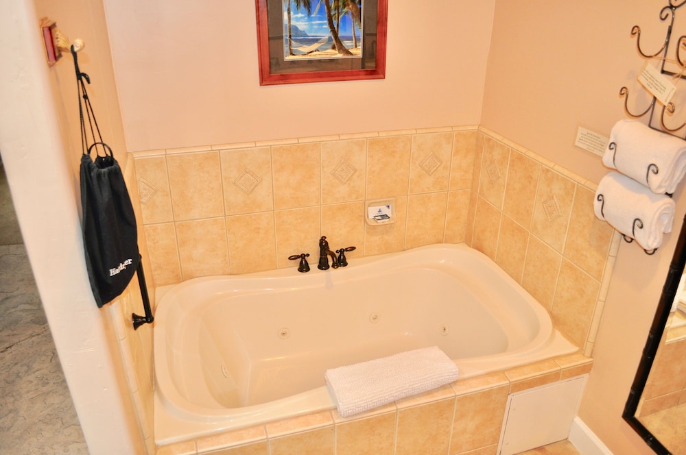 Cayucos Sunset Inn Bed and Breakfast 48/50