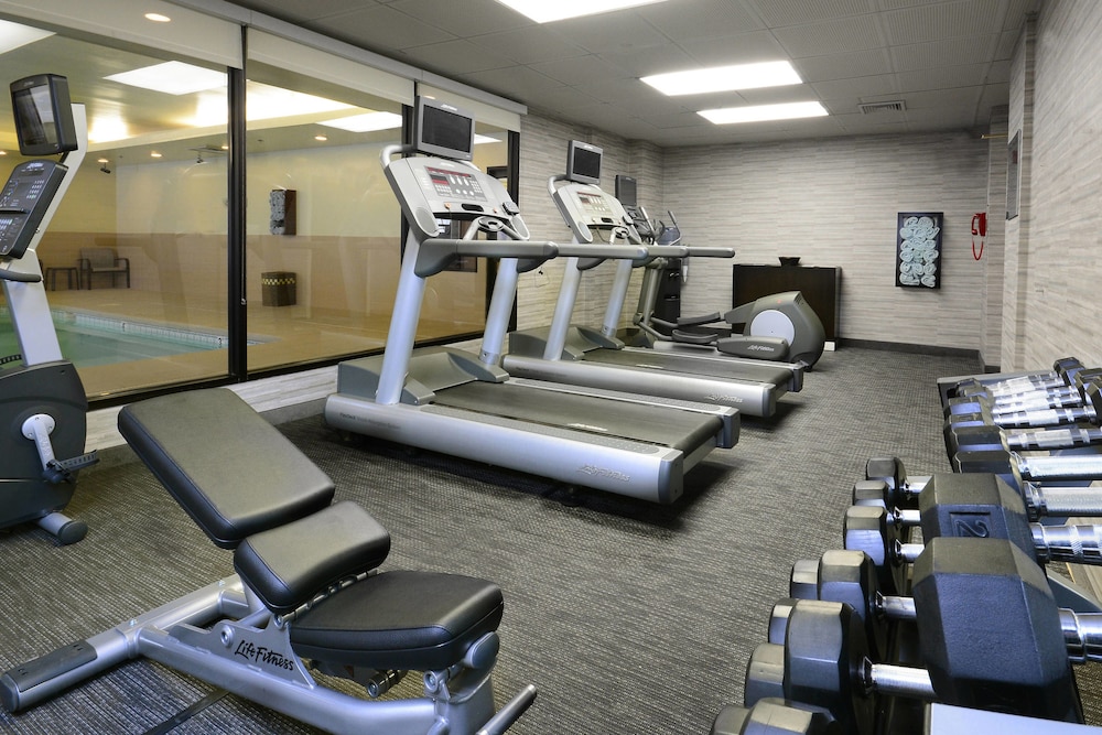 Courtyard by Marriott Beckley 34/64