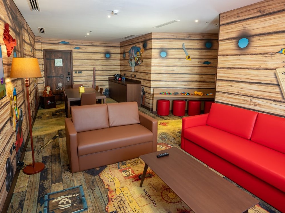 LEGOLAND Hotel Dubai 23/45