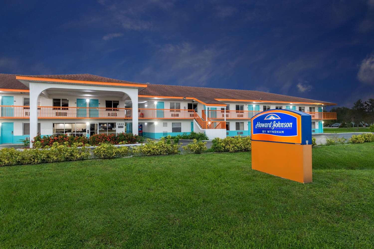 Howard Johnson By Wyndham Vero Beach/I-95 35/42