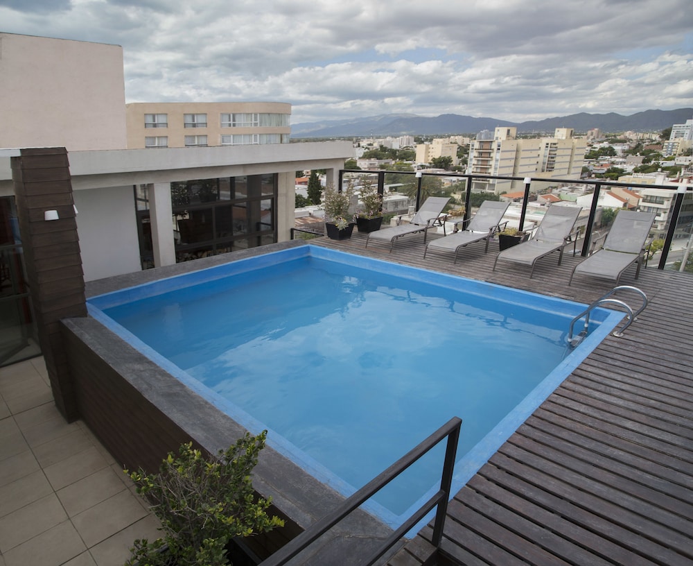 Premium Tower Suites San Luis 33/60