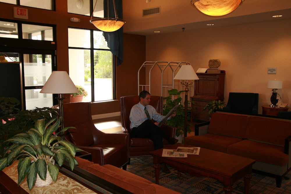 Larkspur Landing Hotel South Bend 29/50