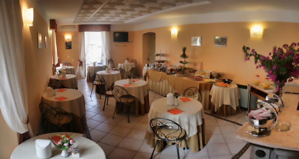 Villa Accini 34/42