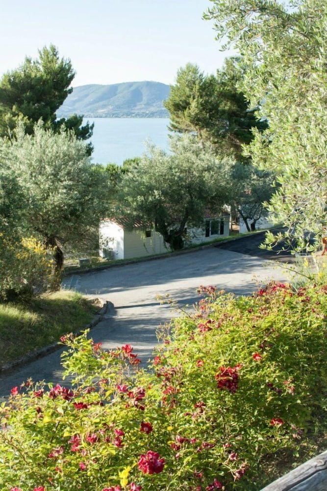 Camping Villaggio Cerquestra 40/50