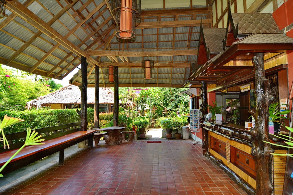 Baan Laanta Resort & Spa 64/69