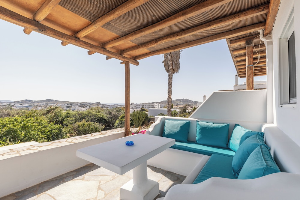 Mykonian Breeze 29/50