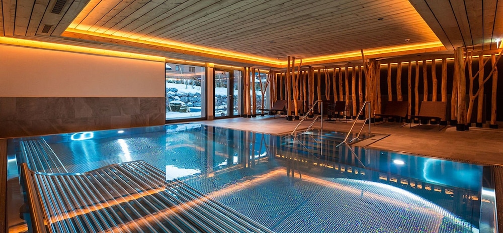 Hotel Spitzhorn 16/50