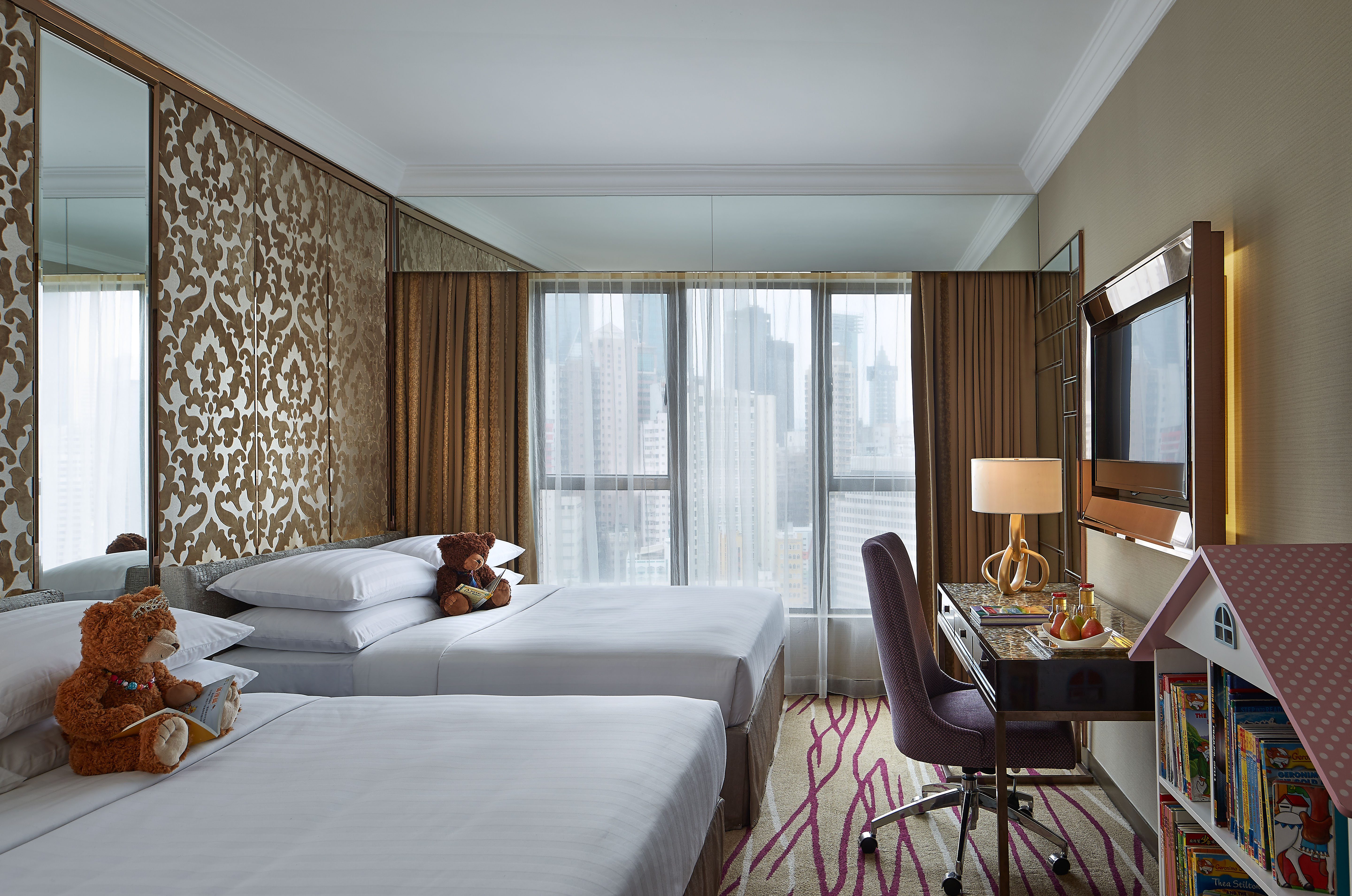 Dorsett Wanchai Hong Kong 12/46