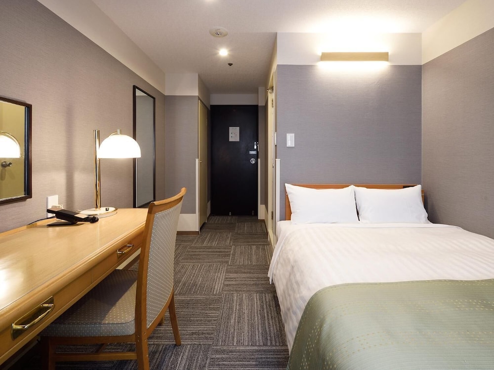 Room, Double Bed, Electronic Cigarette Only, Smoking