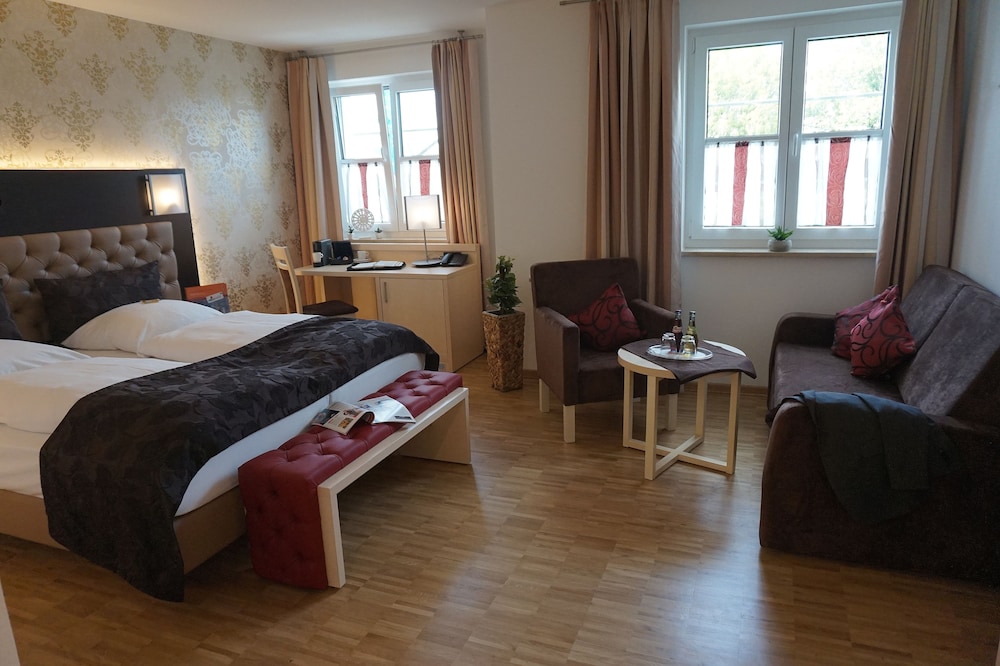 Hotel Rappen 24/36